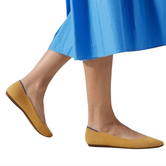 Rothy's The Point II‎ Toe In Gold Stripes Woman's Size 9 Comfort Flats New Shoes - Picture 1 of 11